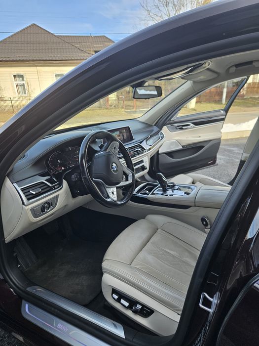 Bmw seria 740xd  2019