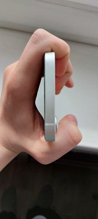 IPhone 16e 128гб обмен