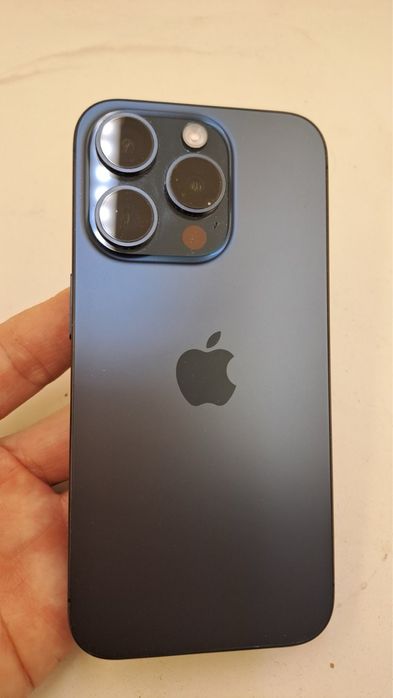 Iphone 15 pro 256 gb.