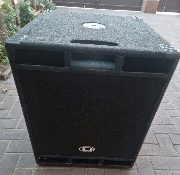 Cutii boxe subwoofer basii 18 toli