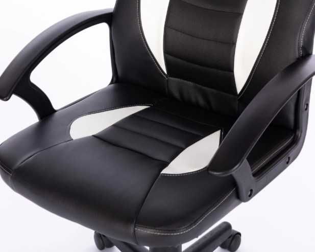 Геймърски стол 12м. ГАРАНЦИЯ