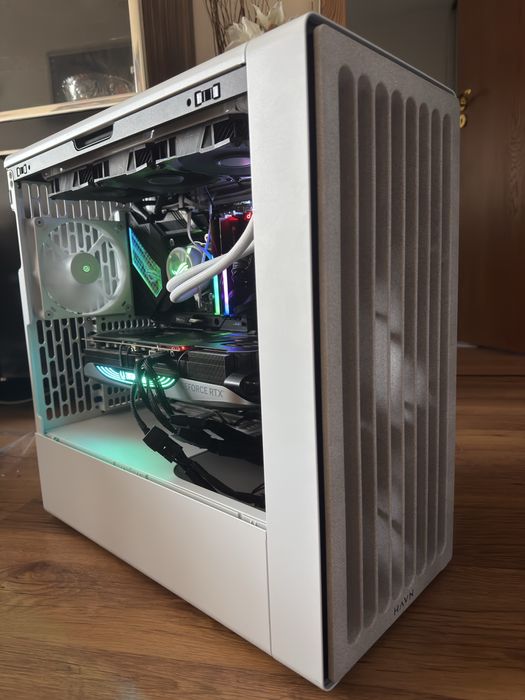 Мощен компютър/ I9 12900KS/Водно/64GB/RTX 4090 24GB/2TB SSD