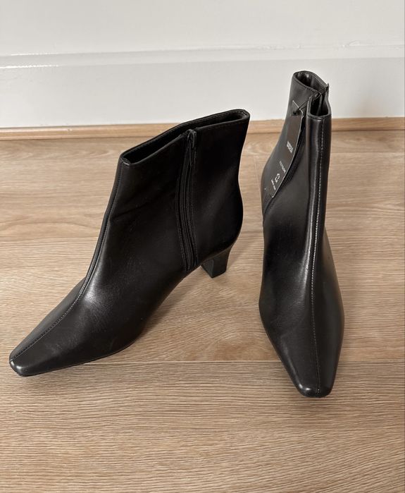 Ghete Dama Elegante Marks & Spencer