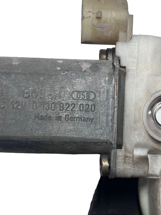 Macara Geam Dreapta Fata Renault Clio Ii Bb0/1/2_, Cb0/1/2_ 1998 - > 0