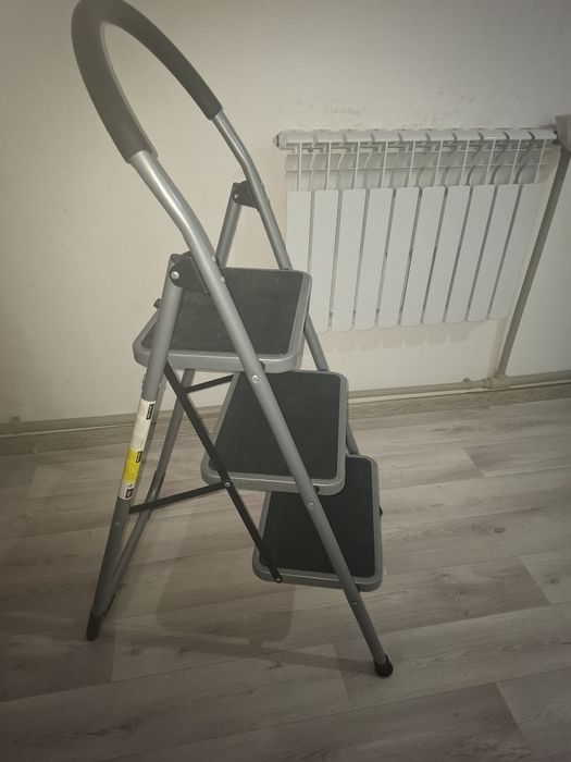 Стремянка сатылад