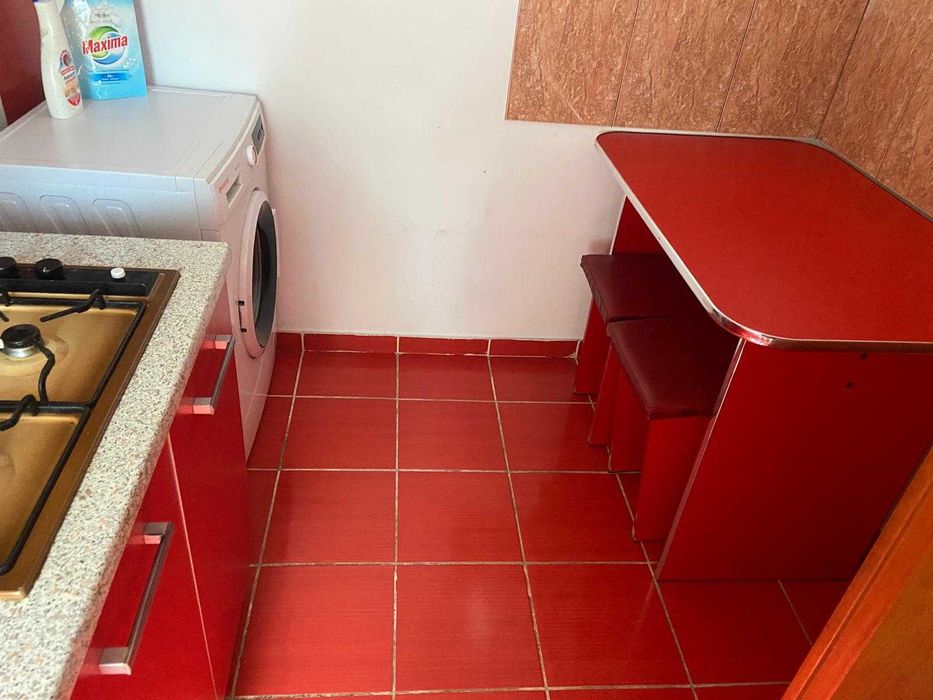 Garsonieră complet mobilată – ideală pentru locuit sau investiție