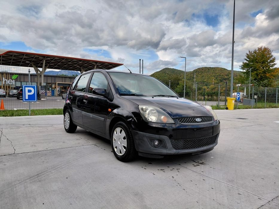 Ford fiesta 1,4 benzina an 2007 euro 4