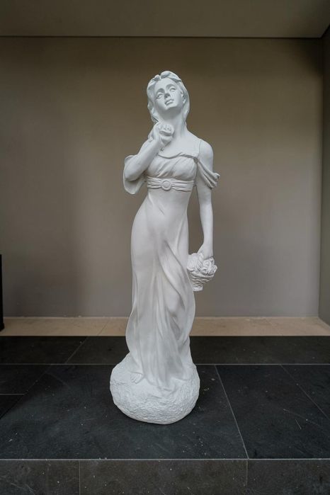 Statuie din Marmură Turnată cu Rășină
