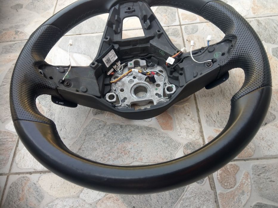 Волан за VW GOLF 8 с подгряване