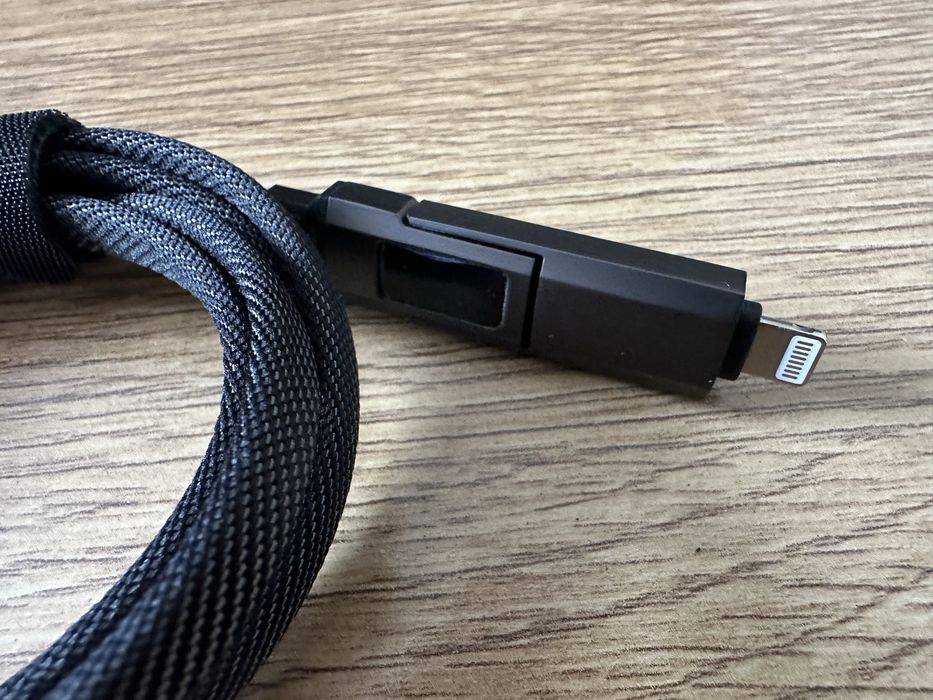 Vand cablu Multi-Interface Fast Charge Usb /Usb-C /Lightning 1M Textil