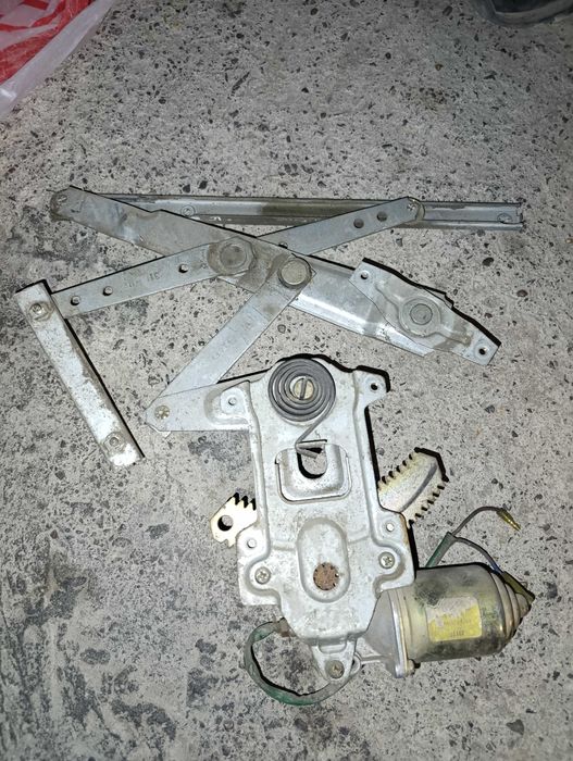 yuk mashinasi uchun eshik ush, steklopadyomnik lexkavoy moshinaniki