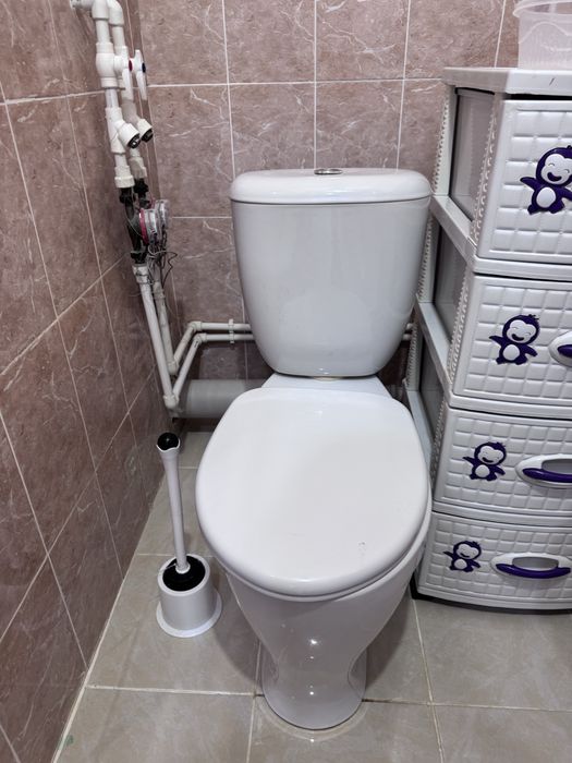 Продаю унитаз в хорошем состоянии