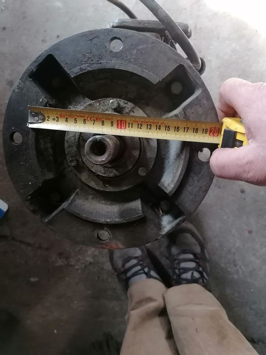 Motor cu frana pentru freza FUS