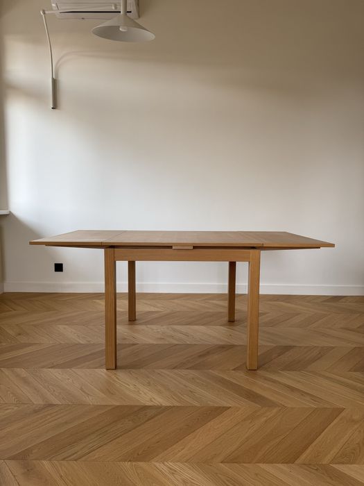 Masa extensibila Ikea Bjursta