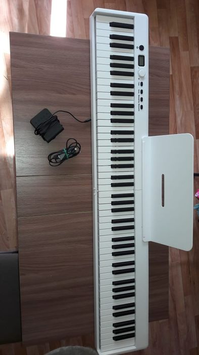 Продам электронное пианино