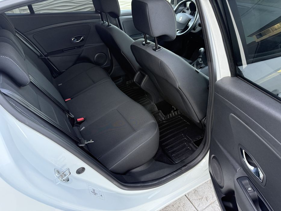 Renault Megane Paris 2014, 1.6 16V 110 CP,Incalzire scaune,Lane assist