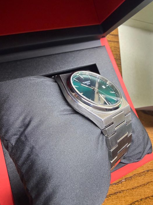 Tissot PRX почти новые оригинал