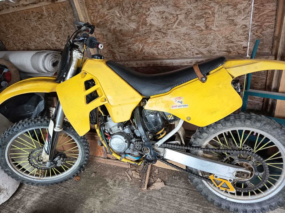 Vand suzuki rm 125 defect