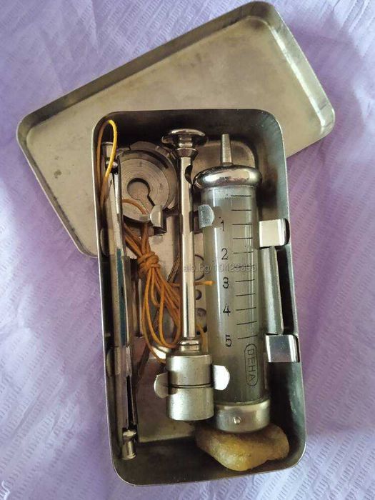 Антична колекция спринцовки от личната колекция. 5, 10 20 мл.