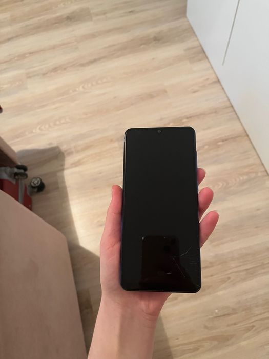 Продам Самсунг а31 б/у