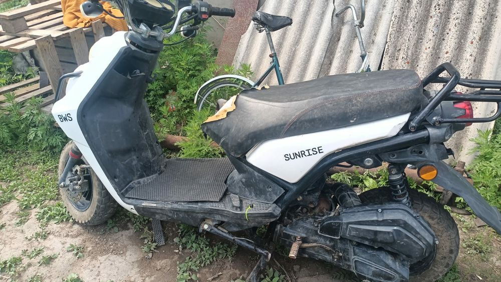 Продам скутер бумер