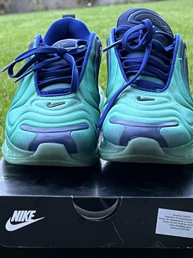 Nike air max 720 blue hot sale and green