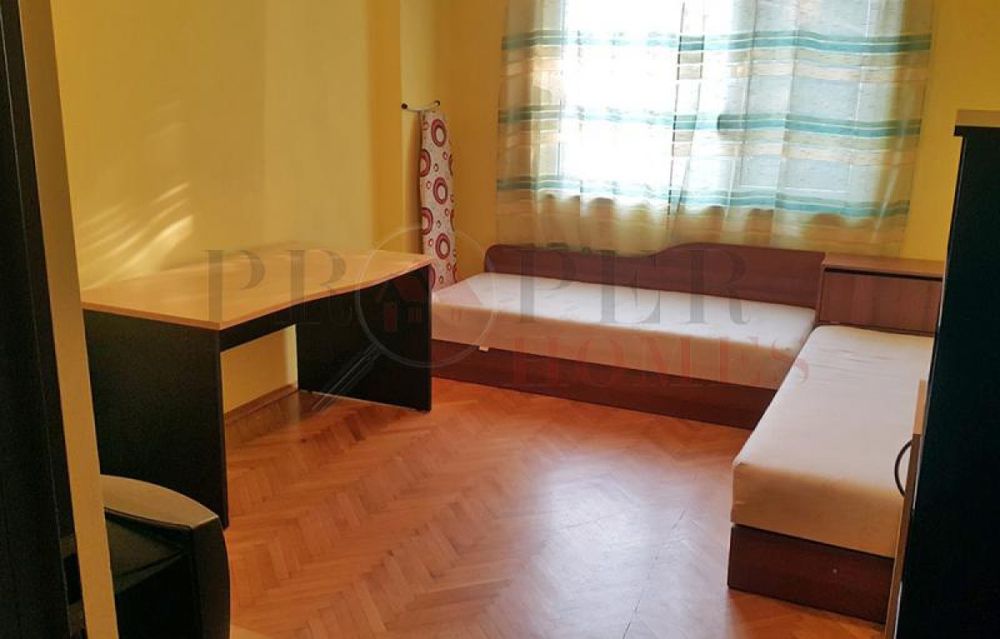 Дава се под наем Тристаен апартамент в Велико Търново, Акация - 80 кв.м за 357 € - Снимка #10