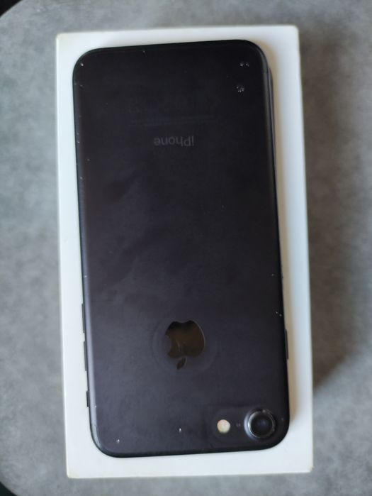 iPhone 7 акб 100% 32GB