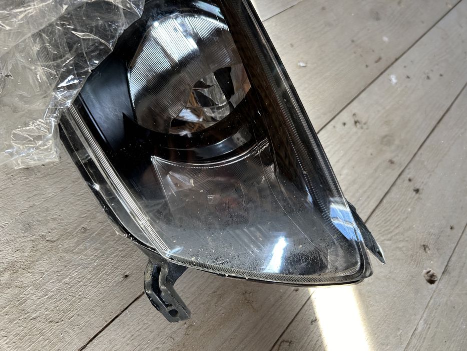 Калина 2 Фара новый