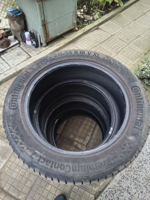 4 бр. Гуми Continental 215 55 18