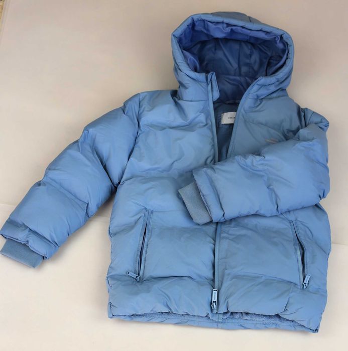 Чисто ново  зимно, топло яке на марката Reserved.