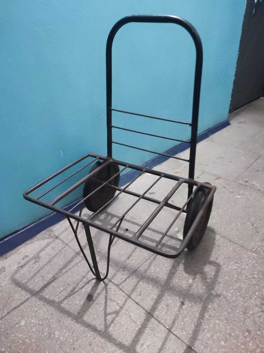 Тележка металлическая