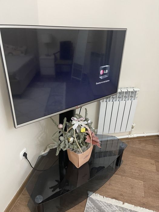 Телевизор LG 42la615v-ze