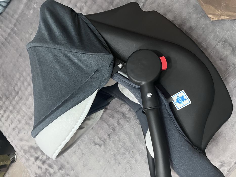 Продам автолюльку