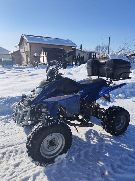 Vând atv 250 cc Shineray km 1700 stare foarte bună preț 1350 euro