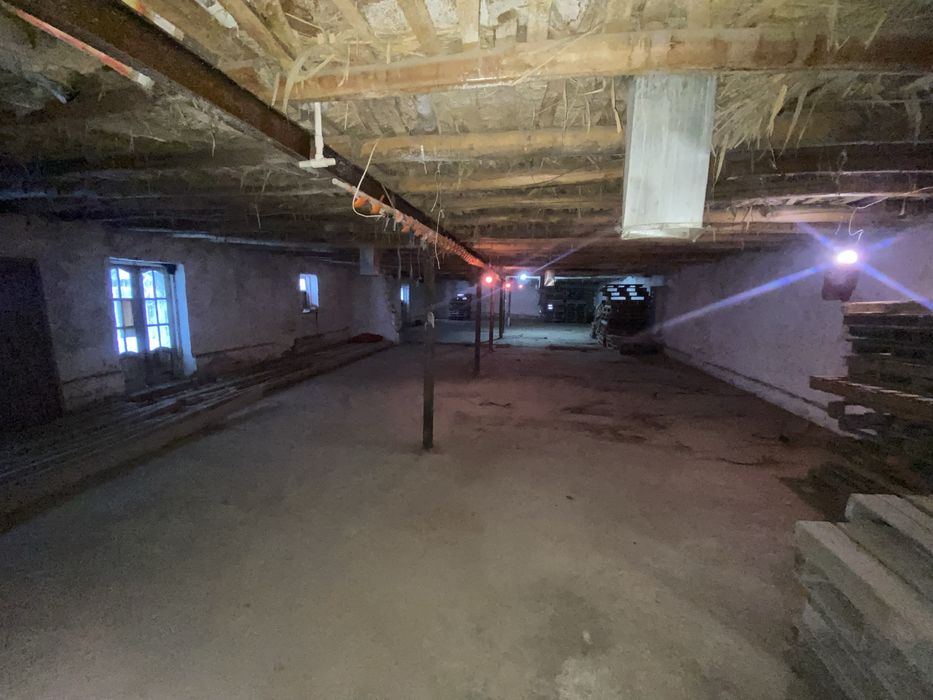 Сдается помешение в аренду под склад 500 квадратных метров