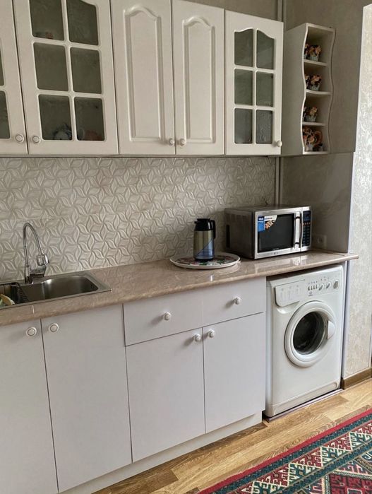 Сдаётся 3-комнатная квартира в центре — С. Азимов, после ремонта