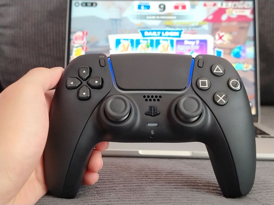 Продаю Sony DualSense в чёрном цвете