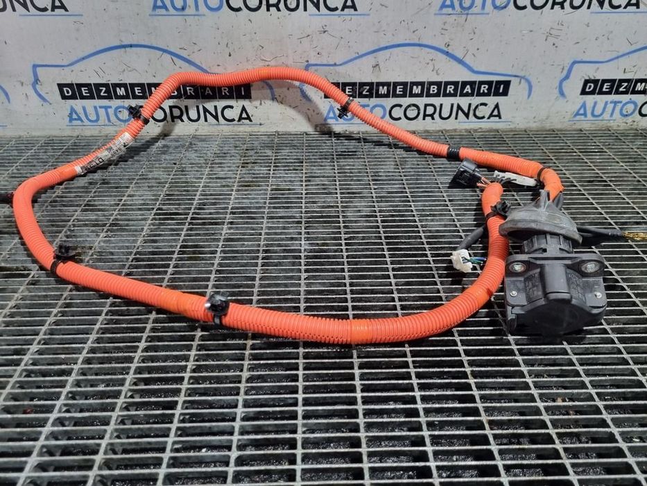 Invertor Mitsubishi Outlander III 2.0 Hybrid 2012 - 2015 (1303) MUFA DE INCARCARE 73la2001