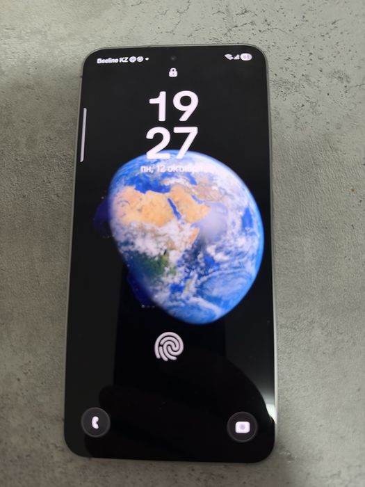Продам samsung s25 256g