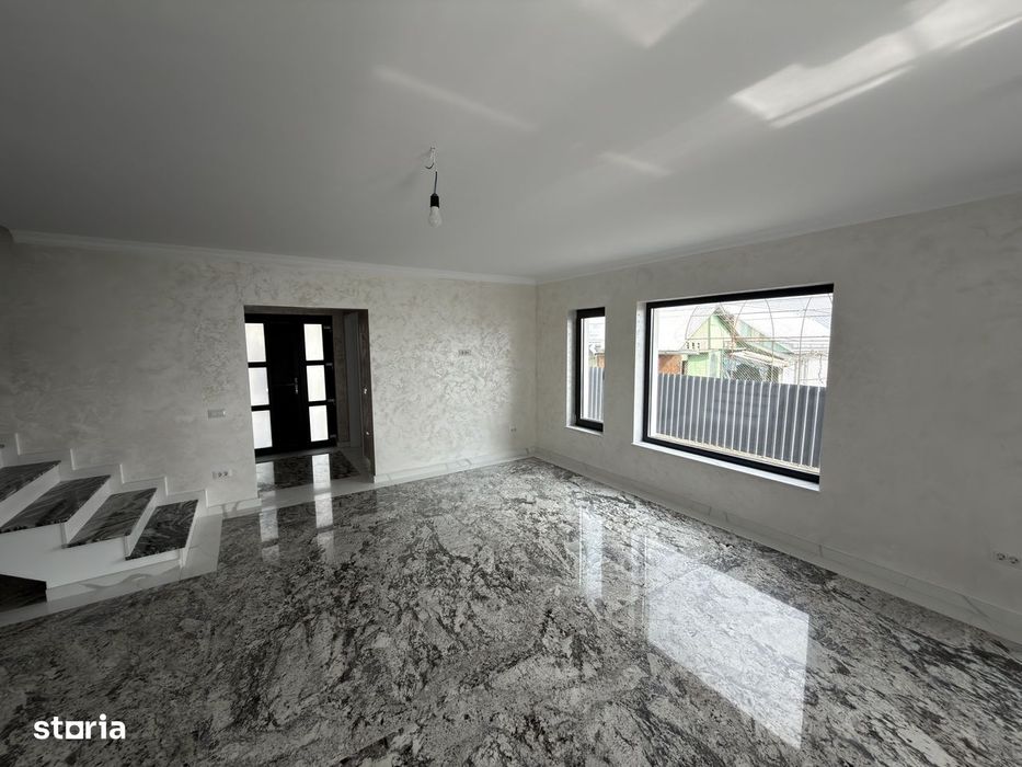 Casa noua cu etaj la cheie zona Scolii 11