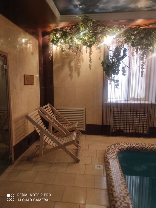 Сауна с бассейном