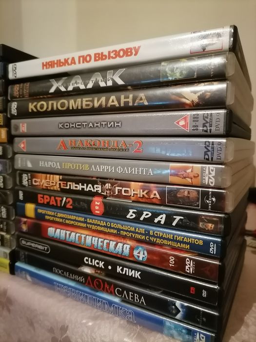 Продаються DVD диски.