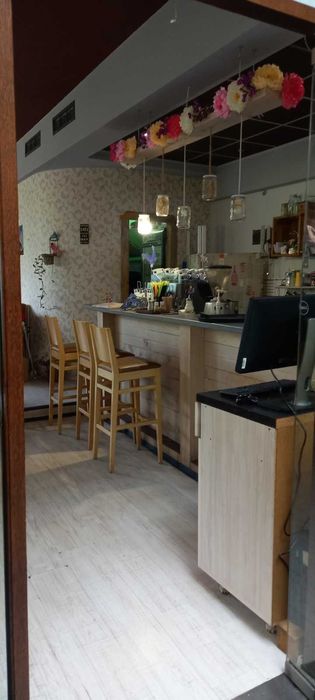 Дава се под наем Заведение в Благоевград, Широк център - 116 кв.м за 1020 € - Снимка #3