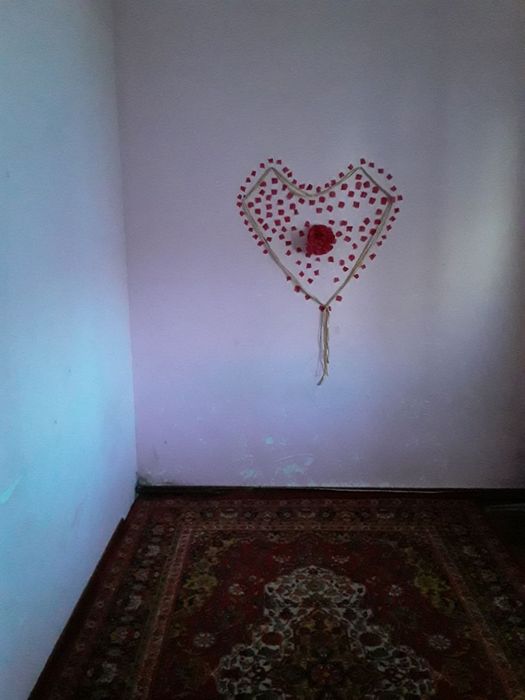 Ikkixonali uy sotiladi