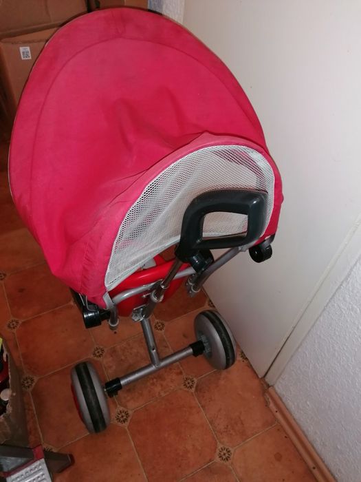 Детска червена триколка