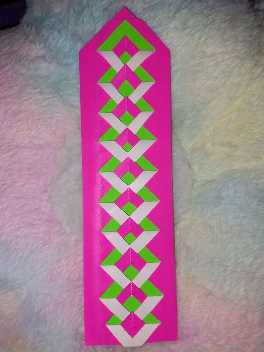 Книгоразделител „Сръчни ръчички”