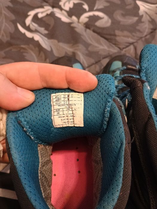 Туристически обувки