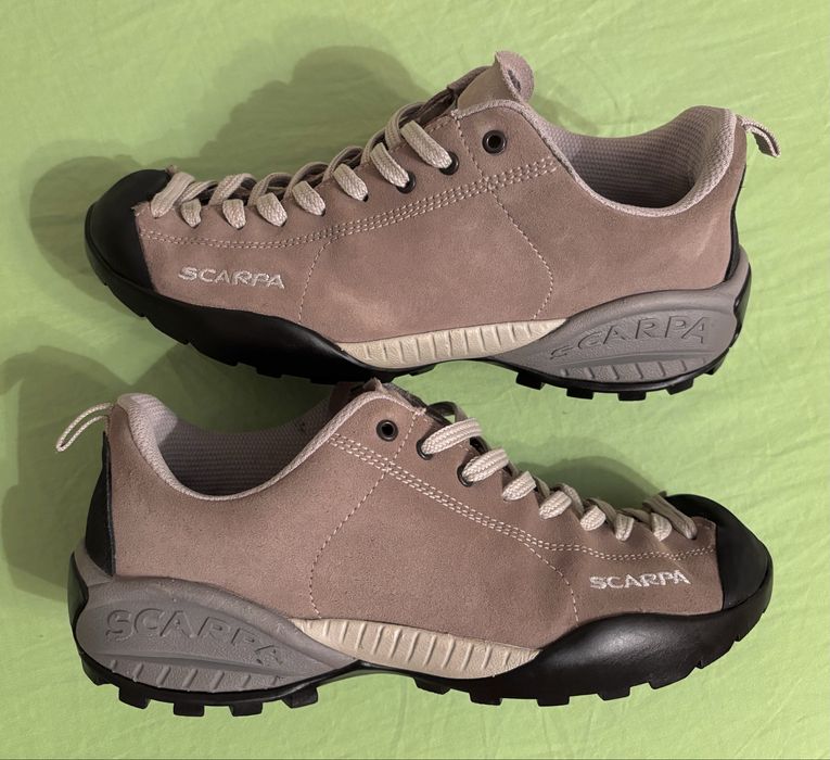 2 чифта SCARPA номер 37, туристически обувки, маратонки планина