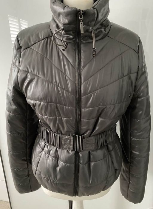 Дамско капитонирано преходно яке H&M 38 номер